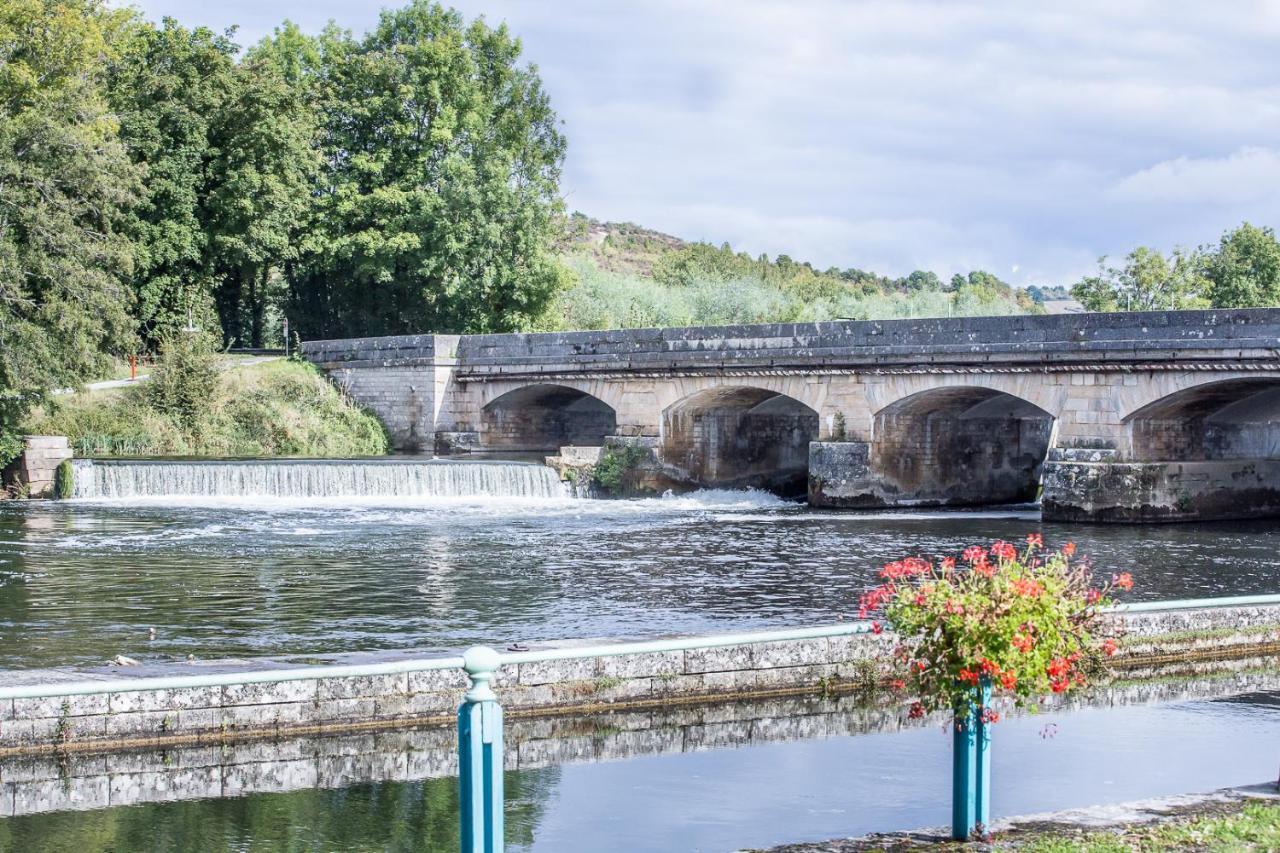 Entre Canal Et Vignes Bed and Breakfast Escolives-Sainte-Camille Esterno foto