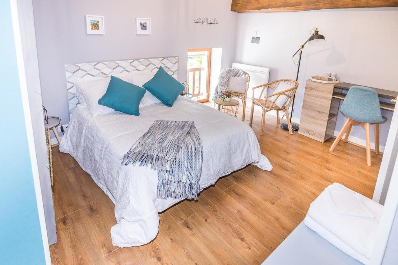 Entre Canal Et Vignes Bed and Breakfast Escolives-Sainte-Camille Esterno foto