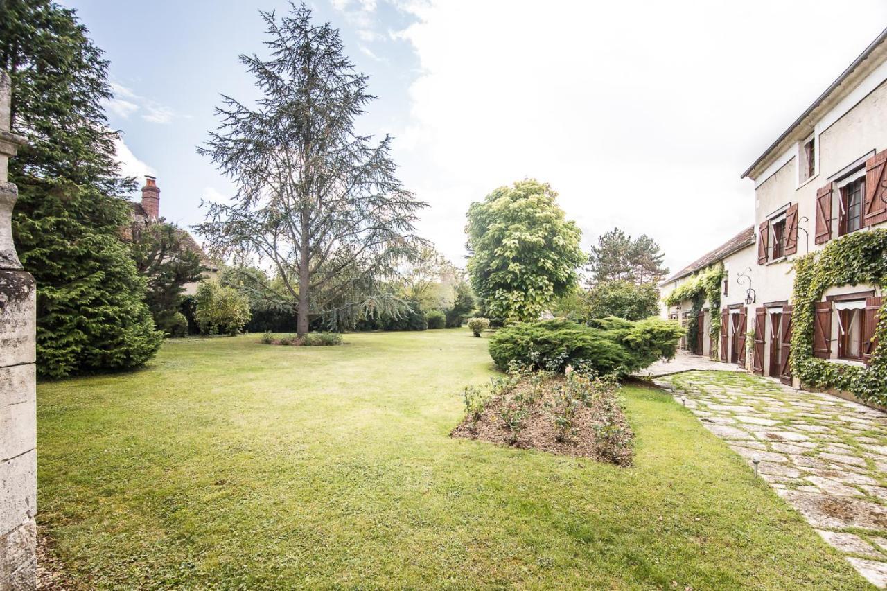 Entre Canal Et Vignes Bed and Breakfast Escolives-Sainte-Camille Esterno foto