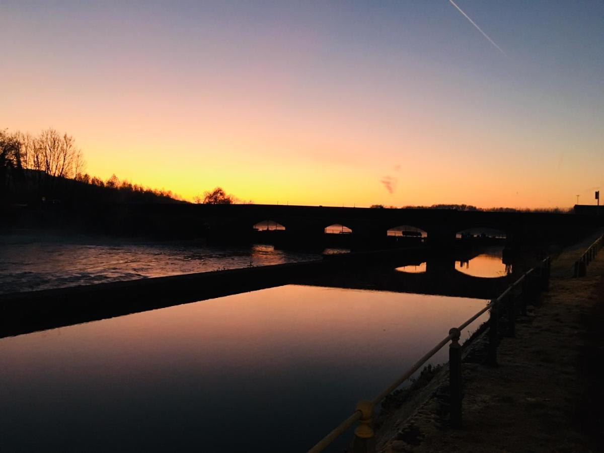 Entre Canal Et Vignes Bed and Breakfast Escolives-Sainte-Camille Esterno foto